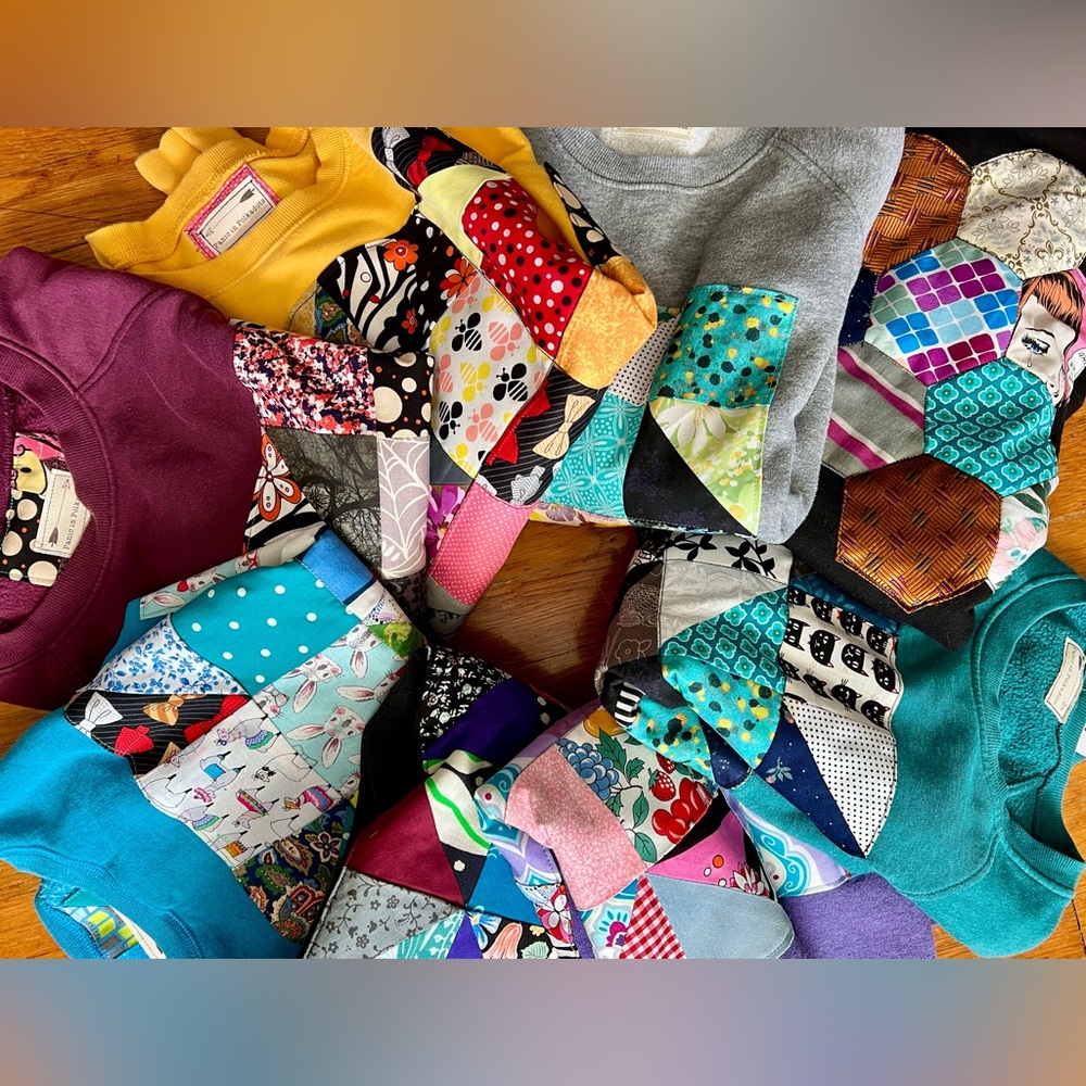 Quilty Sweatshirt! π - Picture 14 of 16